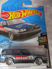 Hot Wheels VOLVO 850 ESTATE Diecast STATION WAGON- New In Package