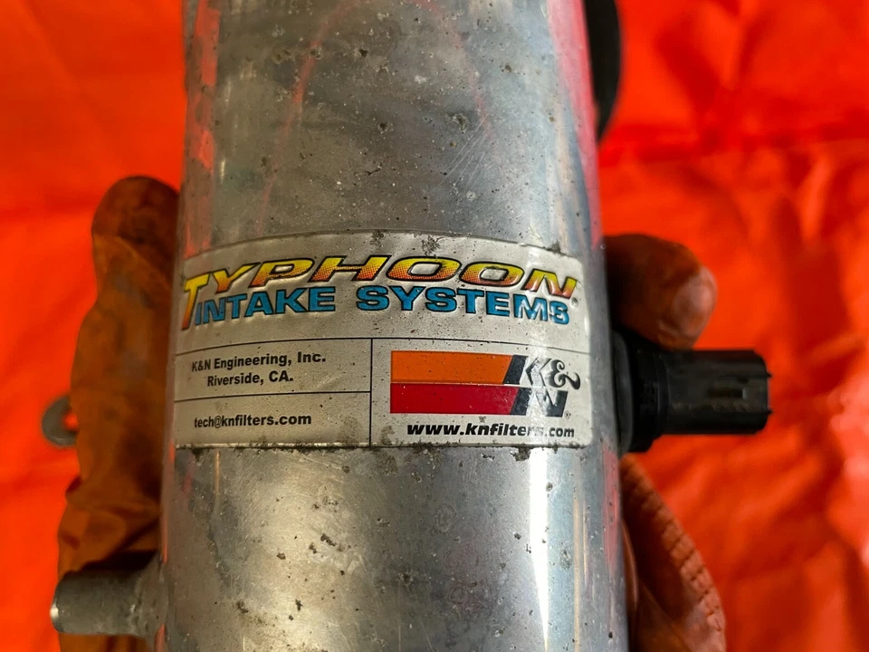 02-06 ACURA RSX - SOLO TIPO S - SISTEMA DE ADMISIÓN DE AIRE K & N TYPHOON - K20A2 K20Z1 Foto 2 de 4