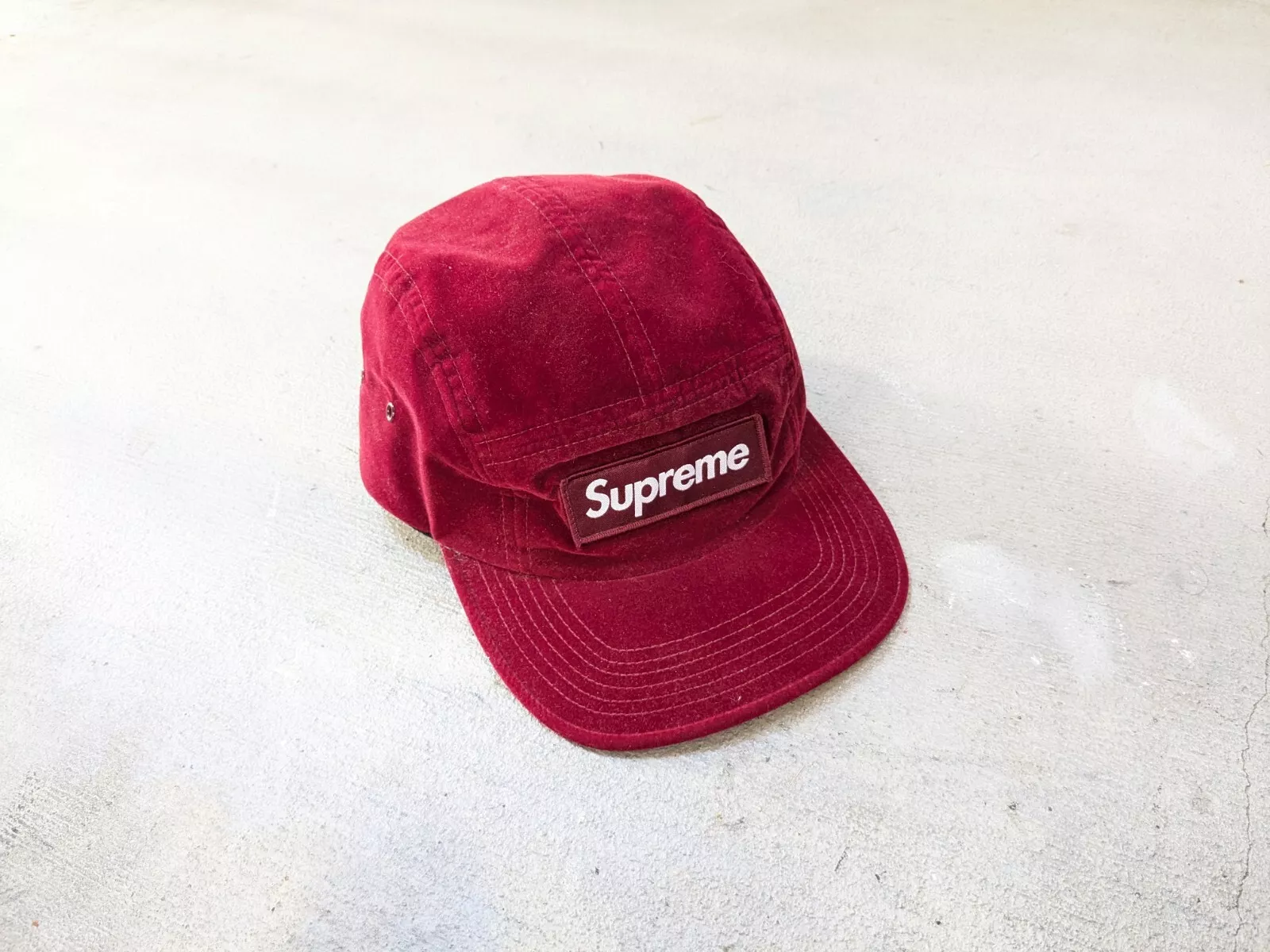 Chapeau de camp en velours suprême Bourgogne marron SS16 5 panneaux boîte BOGO logo velours 