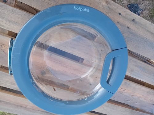 Hotpoint WMBF742 Waschmaschinentür / komplette Tür & Scharnier - fester Griff