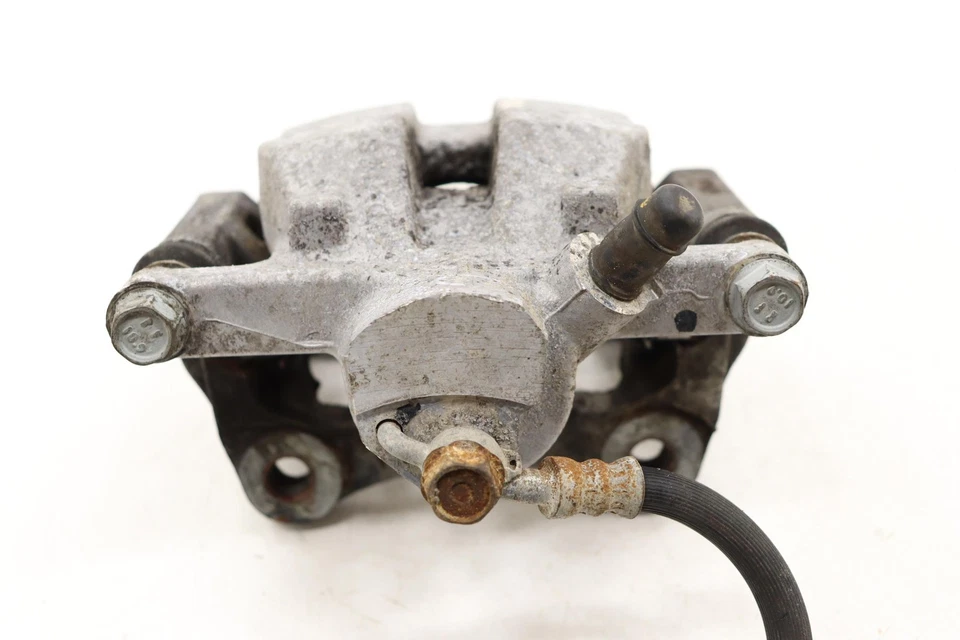 2014 - 2019 TOYOTA HIGHLANDER REAR LEFT DRIVER SIDE DISC BRAKE CALIPER OEM - Image 3 of 4