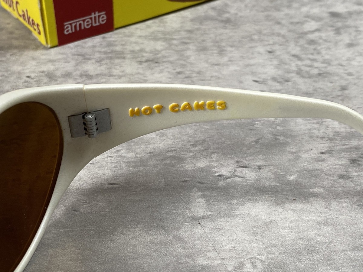 Vintage 2000s Y2K Arnette Hot Cakes Sunglasses White Frame Bronze