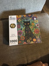 Cross And Glory 1000 Piece Midnight Cat Puzzle