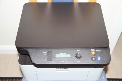 Samsung Xpress SL-M2070 Laser Drucker & Scanner, ca. 6.600 Seiten gedruckt. Top