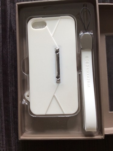 BCBG Max Azria IPhone Case 5/5S NIB (2 Different Colors ) - Photo 5 sur 6