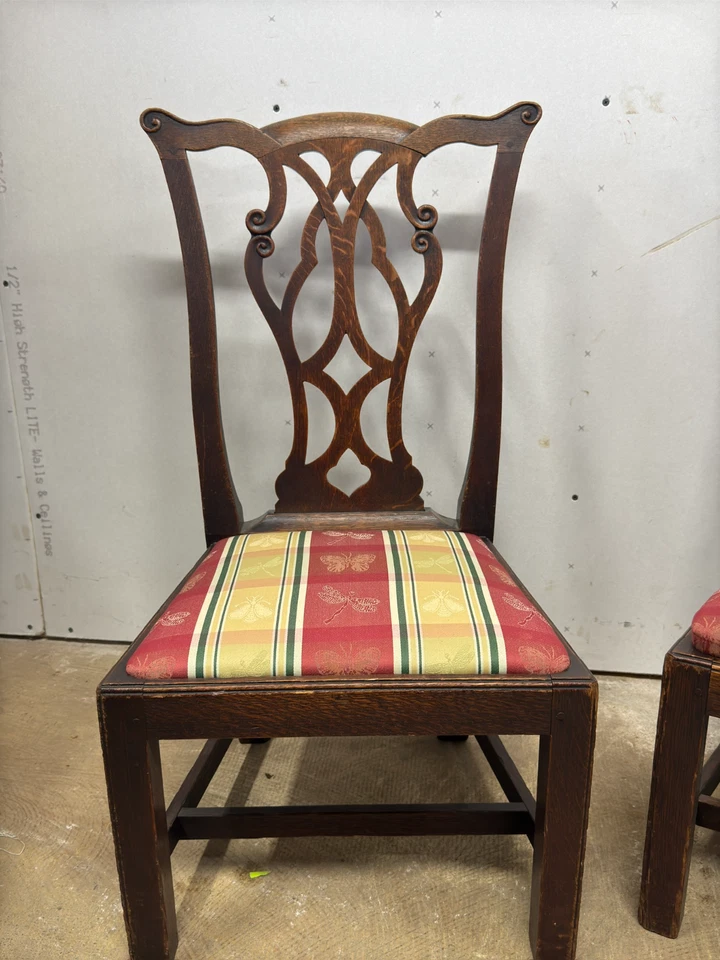 antiguo par de sillas laterales Chippendale para niños roble clavado 18 Jorge III Foto 3 de 4