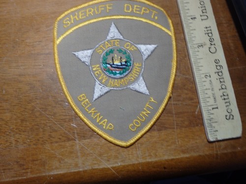 BELKNAP COUNTY NEW HAMPSHIRE SHERIFF COLLECTIBLE OBSOLETE SHOULDER PATCH BX 25#3