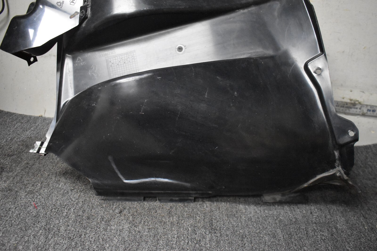 2020-2023 FERRARI F8 UPPER FRONT AIR INTAKE FACTORY OEM