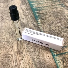 PARAMOUR by Oman Luxury (2ml-sample), Leathery Rose Niche Brand New in Box