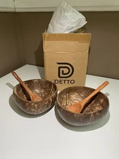 Pair of 2 Wooden Bowls w/Spoons Gift Idea Open Box New