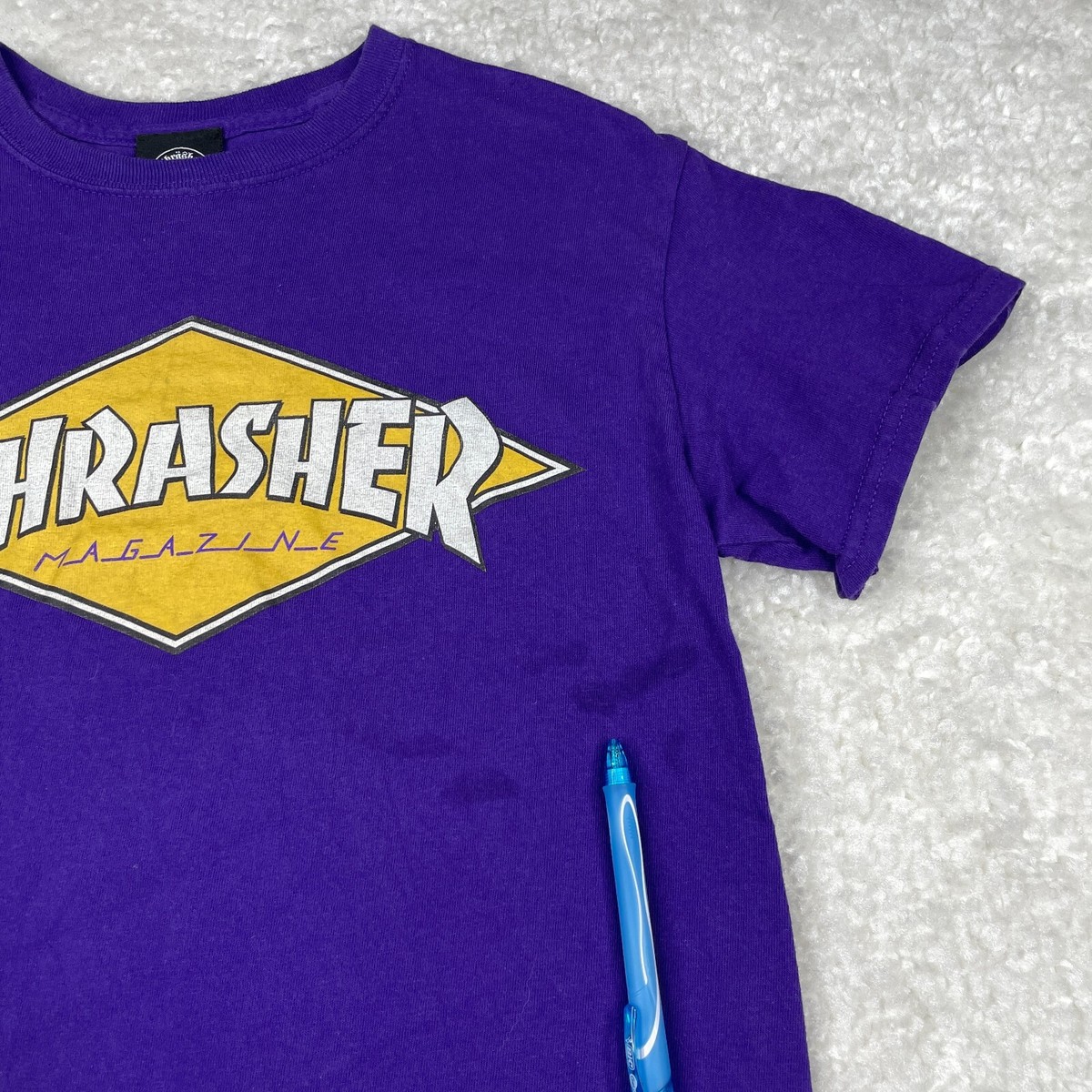 Thrasher T-Shirt Men Small Purple Short Sleeve Tee Skateboard Magazine Skate