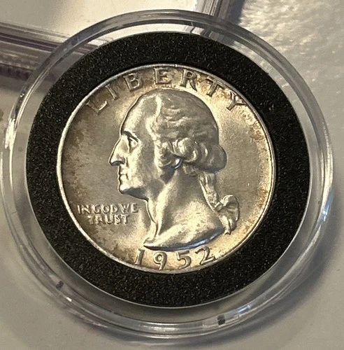 1952 S Washington Quarter- Nice UNC Cond- Slight Toning 90% Silver 👍w/ Capsule