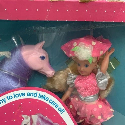 Stacie & Butterfly Pony Gift set Vintage 1993 ~ Damaged Box Barbie’s Little Sis