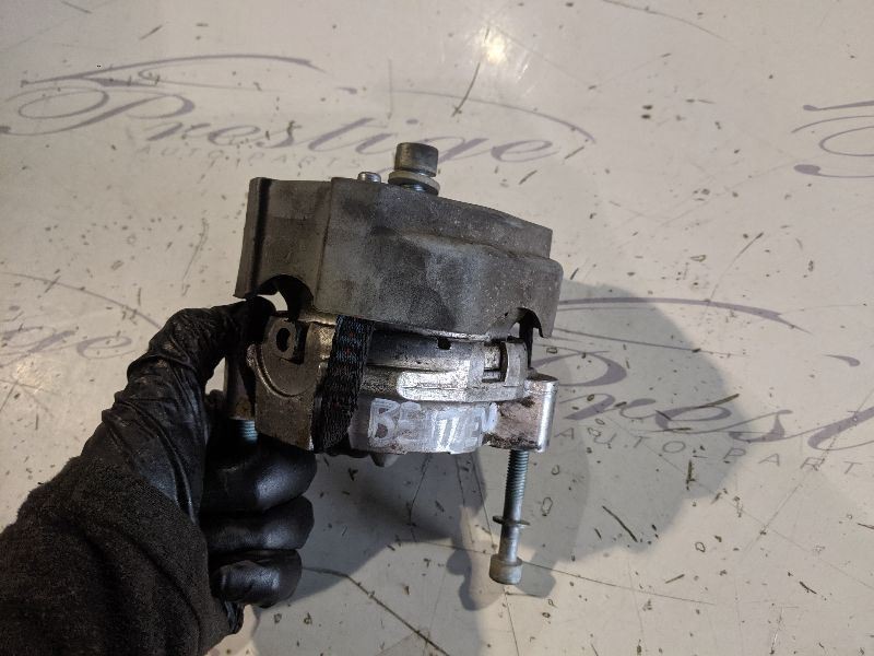 Bentley Continental GT 2004-2011 Left Engine mount P/N 3W0199381R