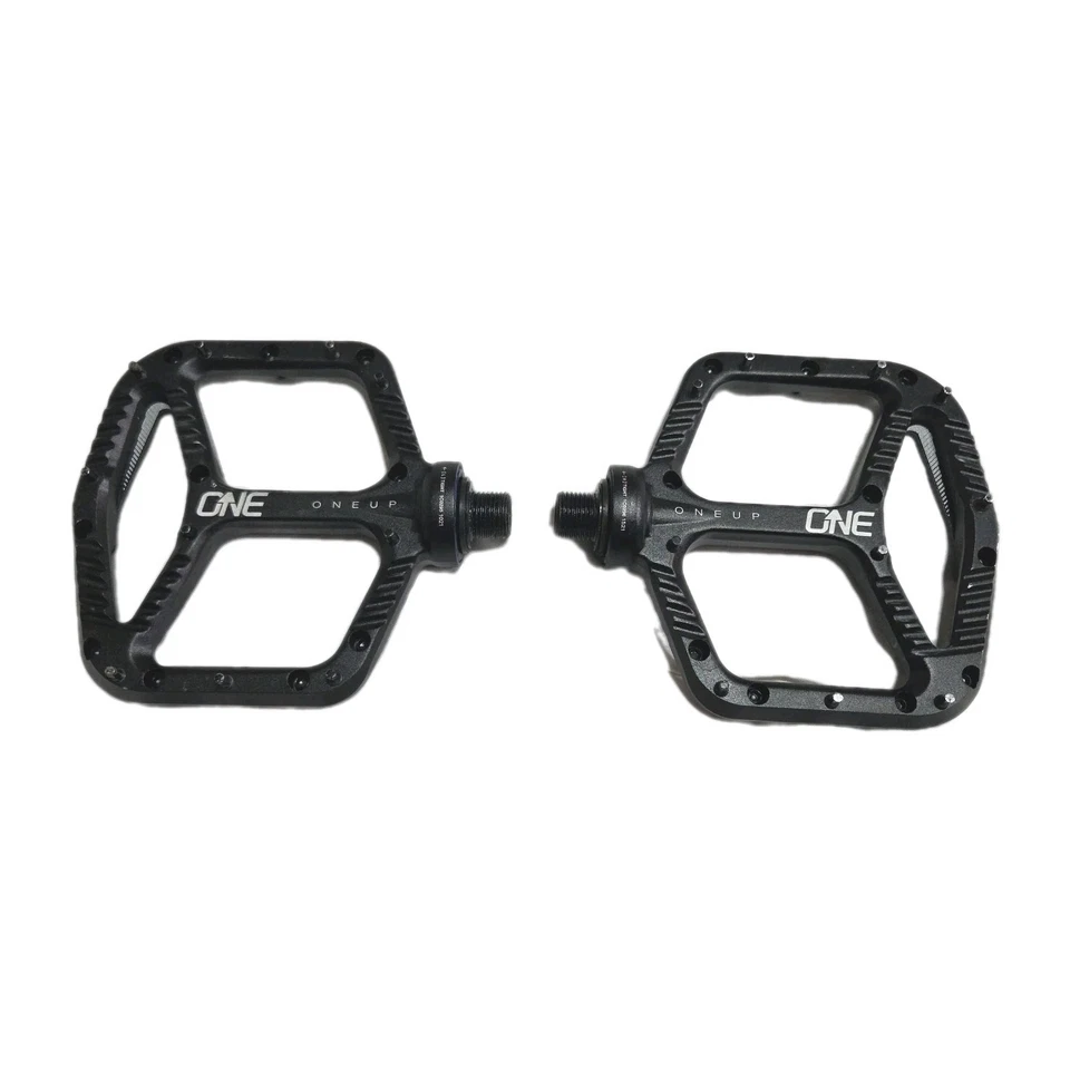 Pedal de plataforma para bicicleta MTB de aluminio negro OneUp Components - USADO Foto 2 de 4