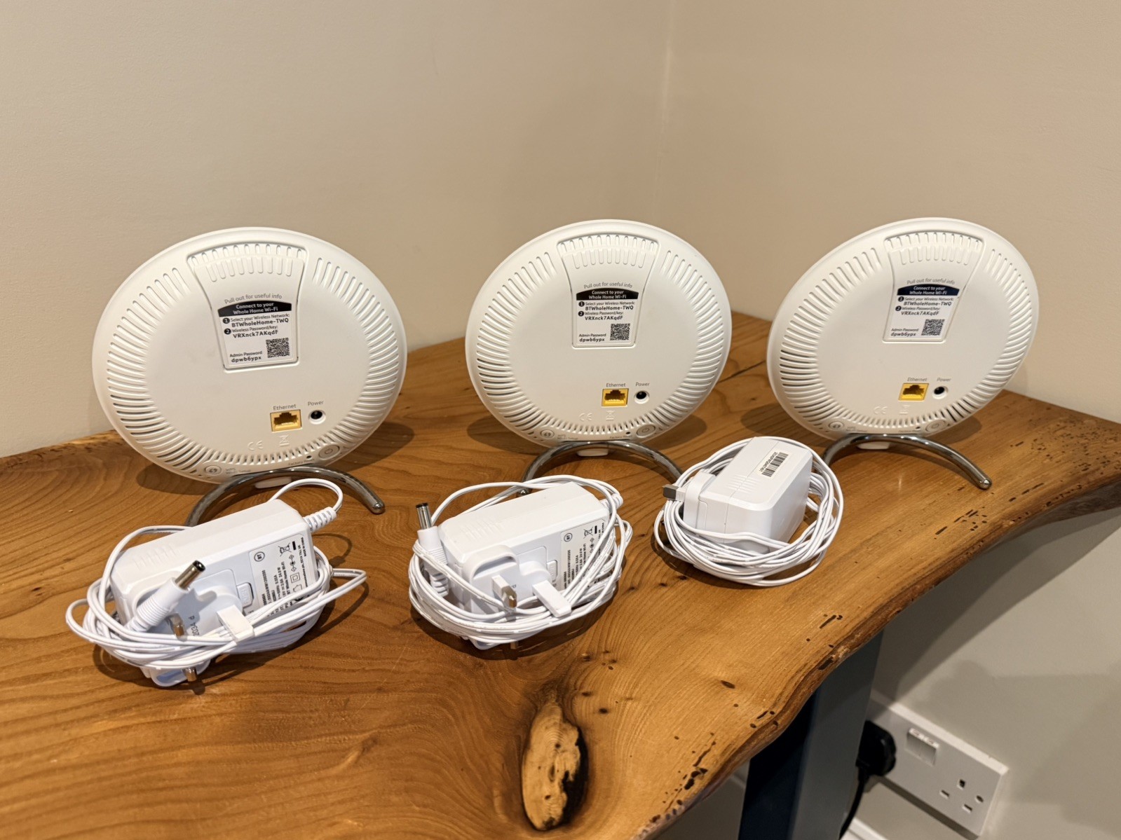BT Whole Home Wi-Fi Mesh System Product 3 x Discs + Adapters | eBay UK