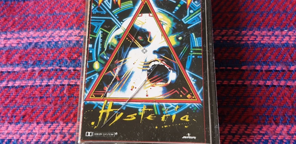 Def Leppard ~ Hysteria ( Malaysia Press ) Cassette - Image 2 of 4