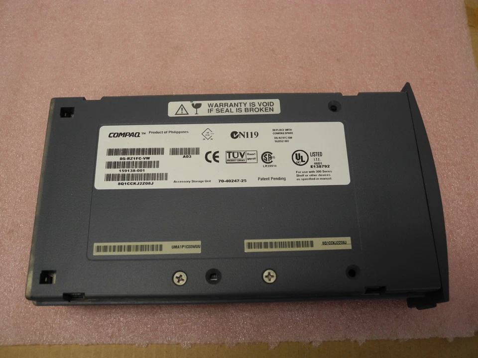 DEC COMPAQ DS-RZ1FC-VW 36GB 10K UWSCSI HDD IN SBB, TGB CANISTER 159138-001 - Image 2 of 4