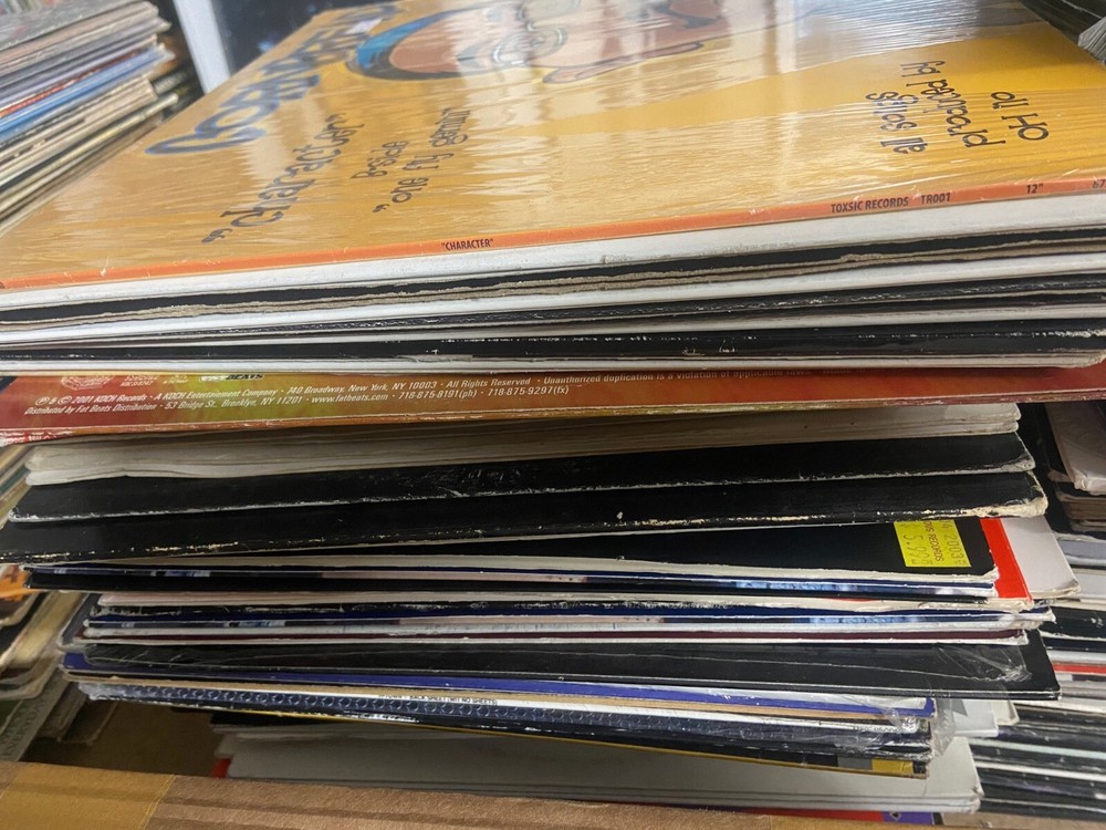 Lot (7) SEALED Hip-Hop Rap 90s-2000s all 12