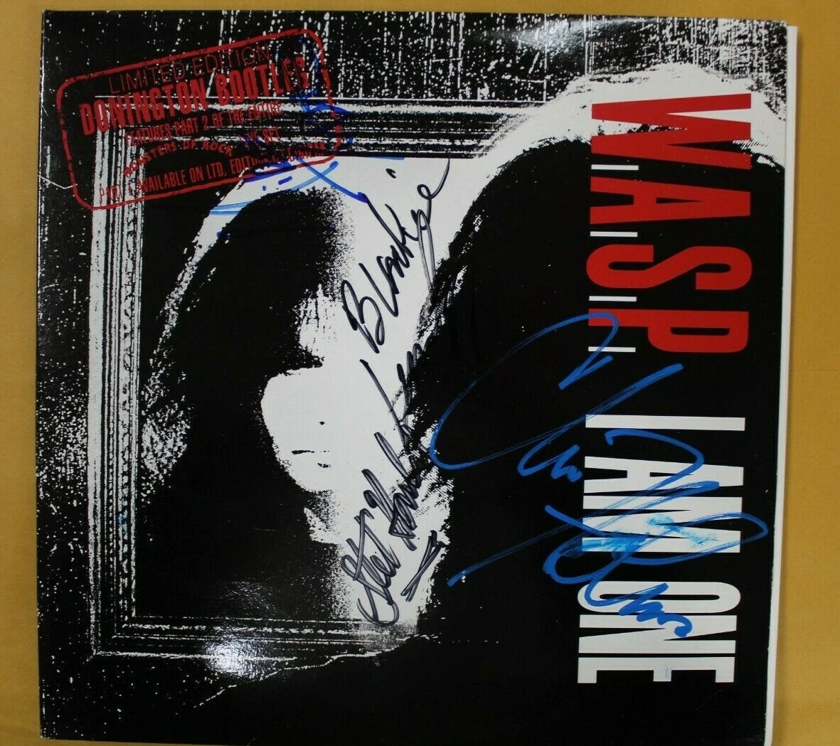 RARE SIGNED W.A.S.P. Limited Edition Donington Bootleg-I Am One 10
