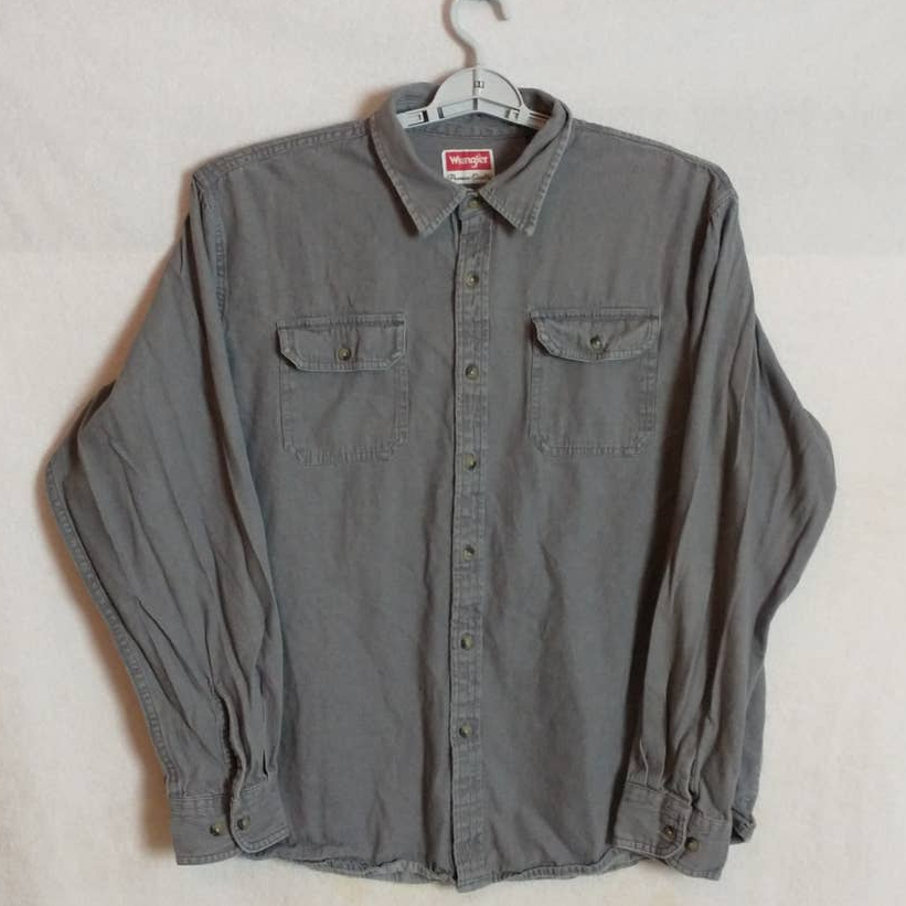 Wrangler Button Down Shirt. Men's XL. Gray-image