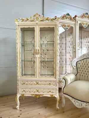 Vitrine French Louis Style Display Showcase Retro Baroque Style Home Decor Beige