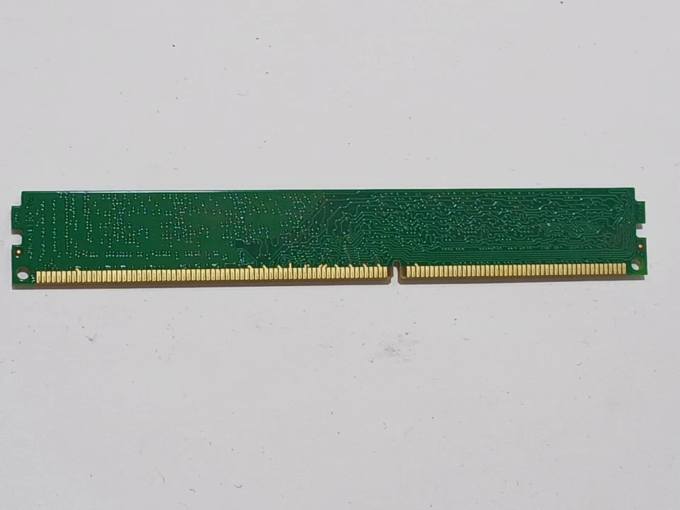 Kingston KVR13N9S8/4 4GB 1Rx8 512M x 64-Bit PC3-10600 CL9 240-Pin DIMM - Image 2 of 3