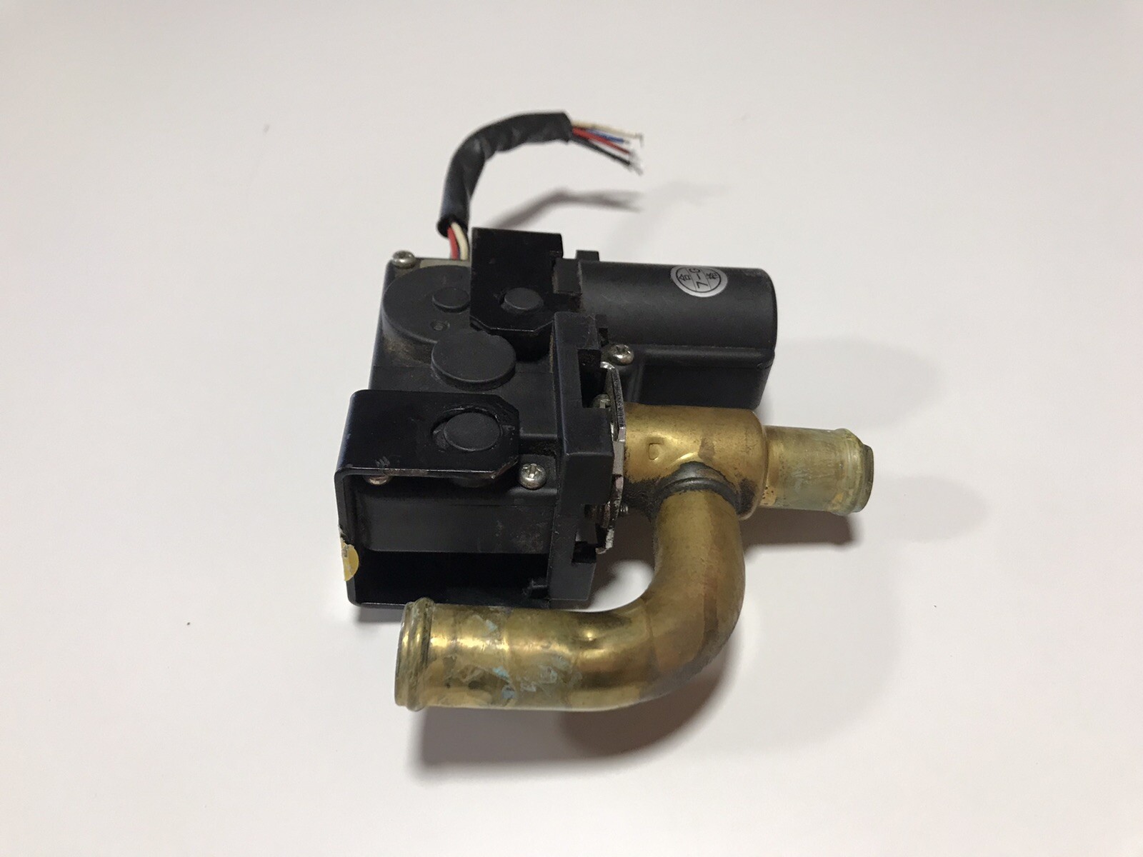 LAMBORGHINI MURCIELAGO WATER SOLENOID HEATER VALVE OEM 410260155
