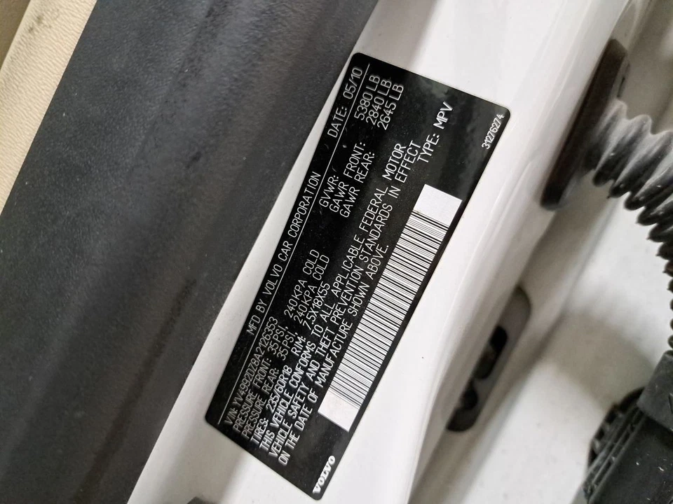 Rh Passenger Side Front Lamp 2010 Xc60 Sku#4238964 - Image 2 of 4