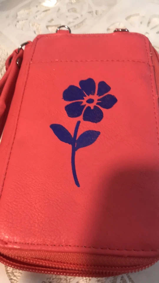 Оранжевый бумажник, женская кожа, оригинальный, ручной росписи фиолетовый цветок.  - Изображение 2 из 2
