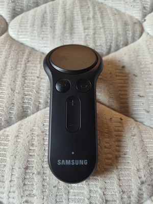 Samsung ET-YO324 VR Remote Controller for SM-R323 R324 Oculus Galaxy Black