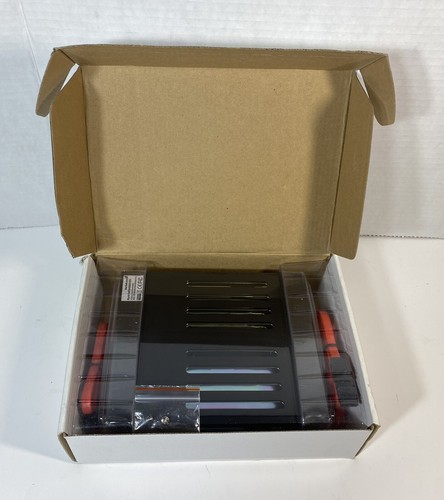 4 Drive 2.5in Removable SAS SATA Mobile Rack Backplane NEW OPEN BOX - Afbeelding 2 van 6