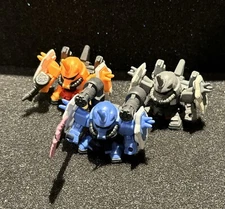 BANDAI Gashapon Figure SD GUNDAM FULL COLOR CUSTOM   BLAZE ZAKU WARRIOR X 3