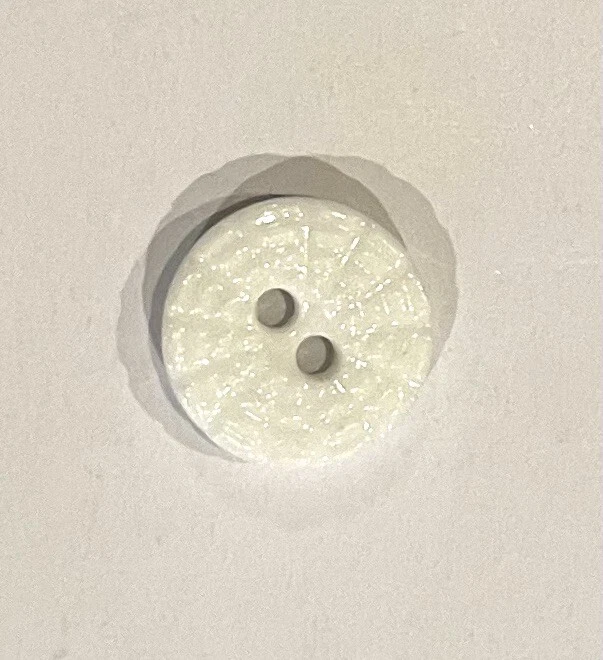 Fine Shiny White Ceramic Round 2 Hole Buttons 10mm Spider Web Motif X 10 PcS - Image 3 of 3