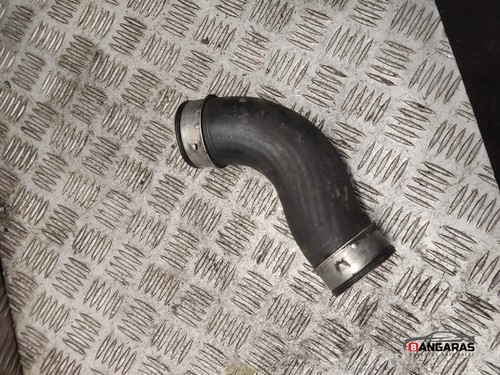 VW PASSAT Variant B6 3C5 Ladeluftkühlerschlauch 1k0145832 2.00 Diesel 27183349