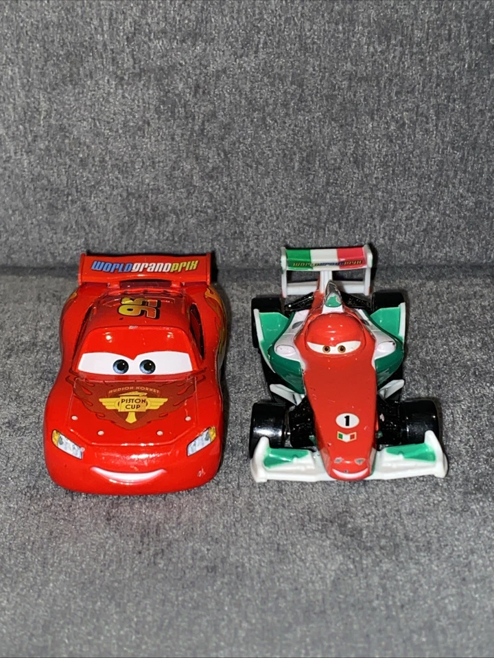 Disney Pixar Cars World Grand Prix Racers Lote de 6 diecasts Mattel 1:55 Foto 3 de 4