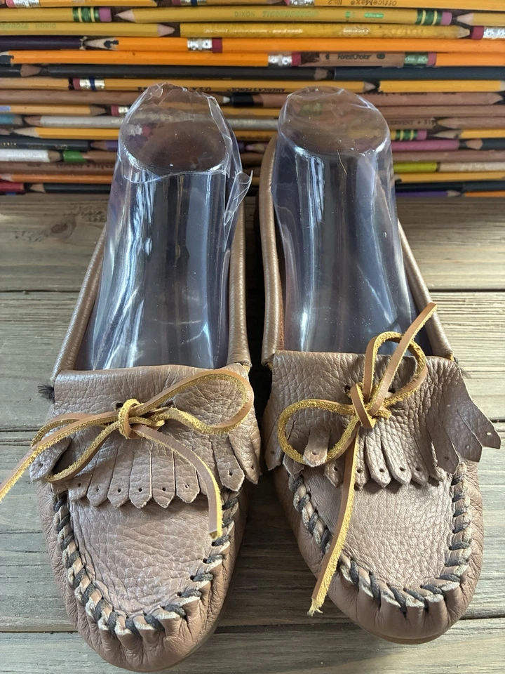Minnetonka Brown Leather Moccasins Womens Size 8.5 - Image 4 of 4