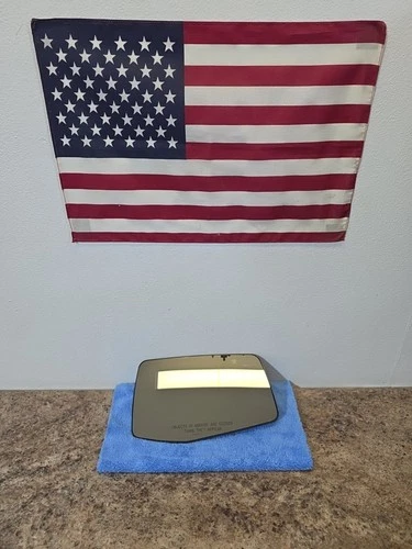 2019-2024 Chevy Silverado GMC Sierra 1500 Mirror Glass Only Right Passenger 🇺🇸