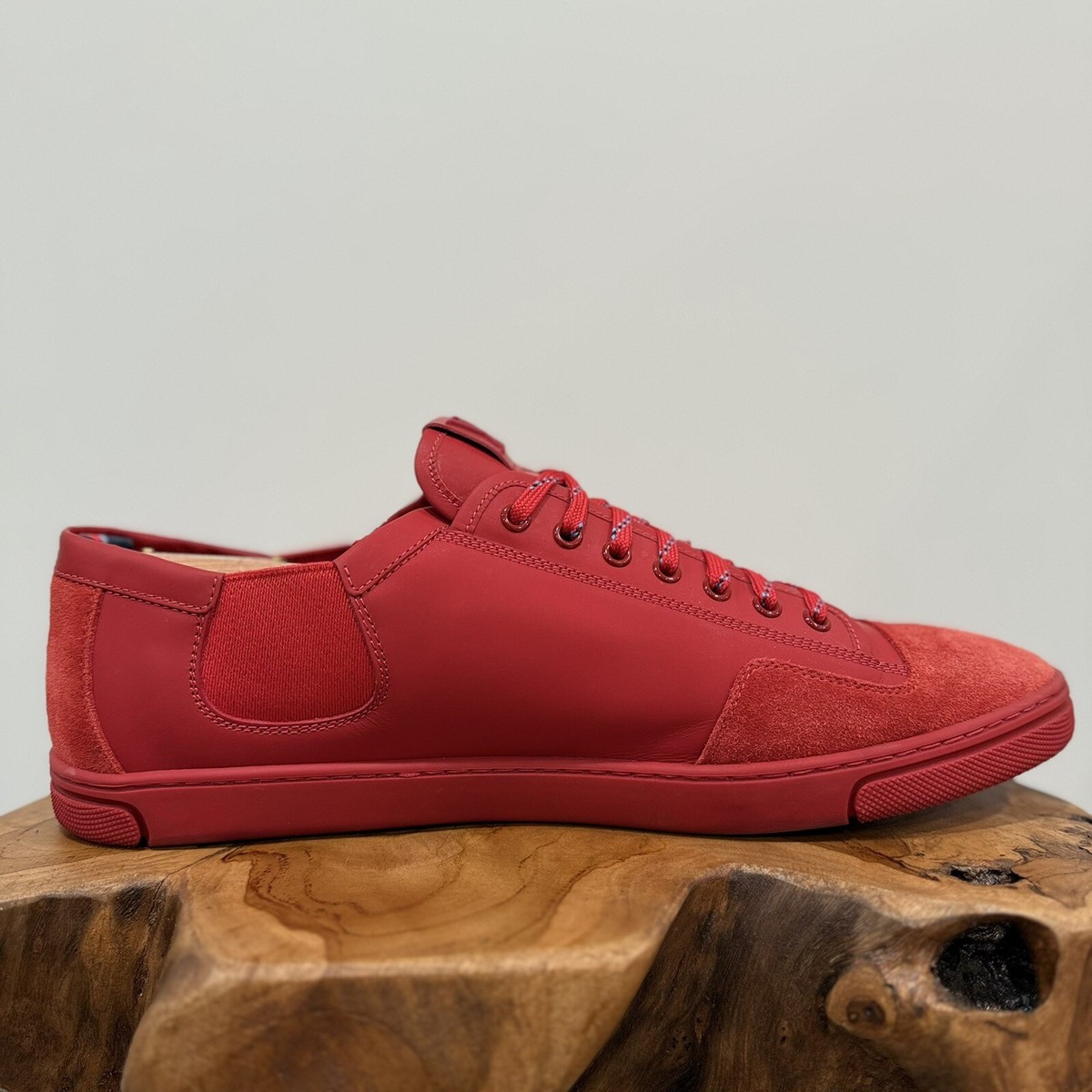 LOUIS VUITTON (RED) キャンドル 220g ルイ・ヴィトン×(RED)の新作パフュームド キャンドル、ピオニー