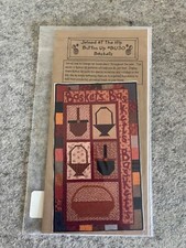 Joined at the Hip Button Up Baskets quilt pattern 28 x 48 inches pieced appliqu