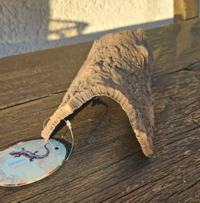 Baumstamm half Axolotl Cave M 18cm Baumoptik Deko Höhle Welse Fische Krebse Ton