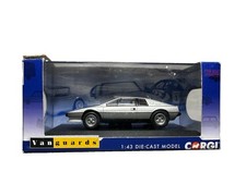 Corgi Vanguards VA14203 Lotus Esprit Series 1. Silver Diamond Metallic.