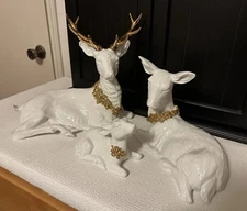 Porcelain Deer Family Christmas Traditions 3 Piece White/Gold Holiday Vintage