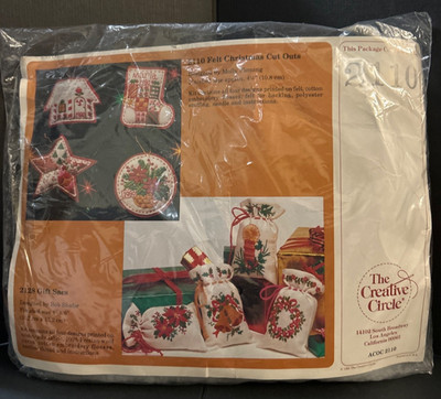 New The Creative Circle Needlework Kit 2110 Felt Christmas Cut Out Ornaments