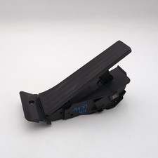 2020 - 2025 Bmw 3 5 6 7 Series X1 X2 X3 Acceleration Gas Pedal Oem 6889822