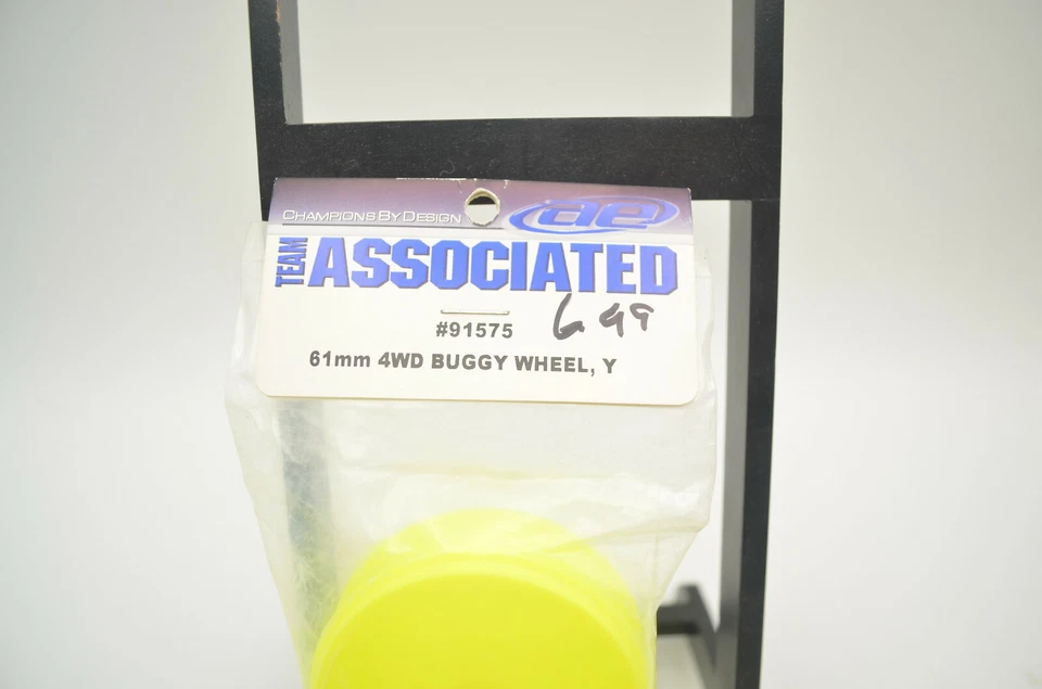 Team Associated 91575 61mm Front 4WD Buggy Wheels, yellow - Image 2 of 2