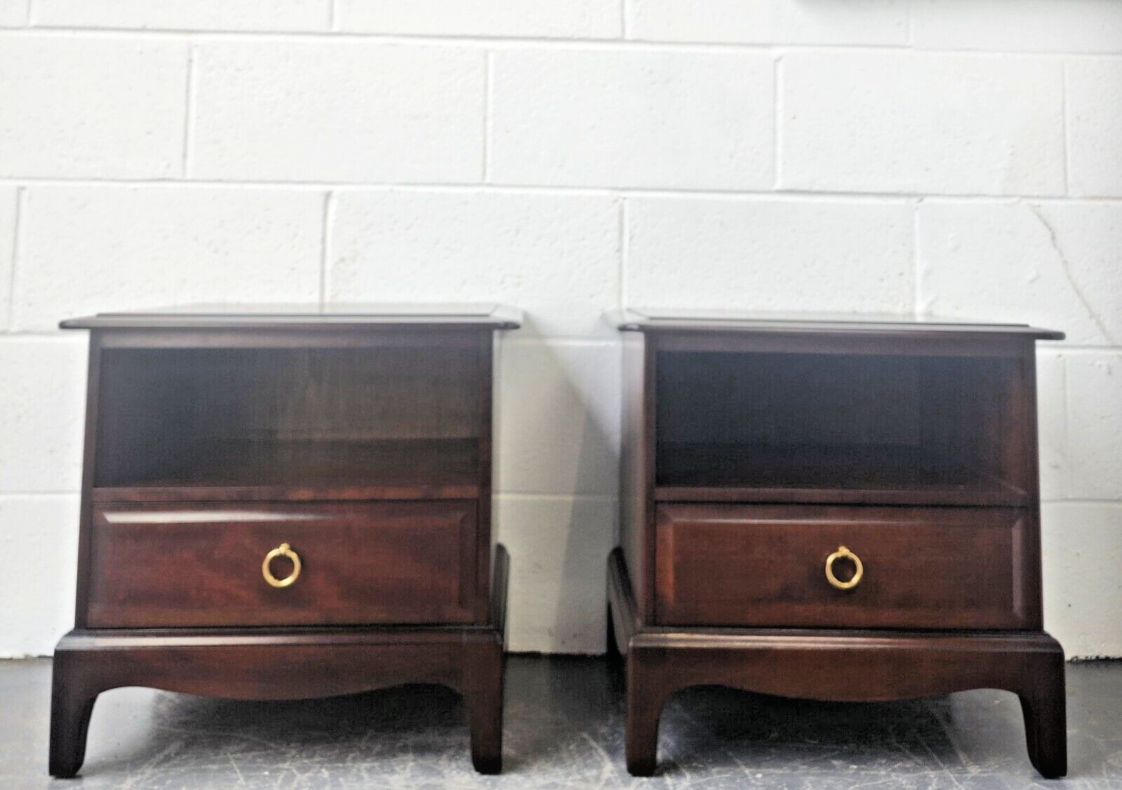 Pair of Stag Minstrel Bedside Nightstands with drawer