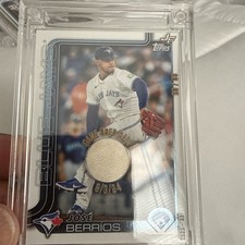 ball star fusion game used baseball card 8-3-24 Jose Berrios  Blue Jays Vs Yanks