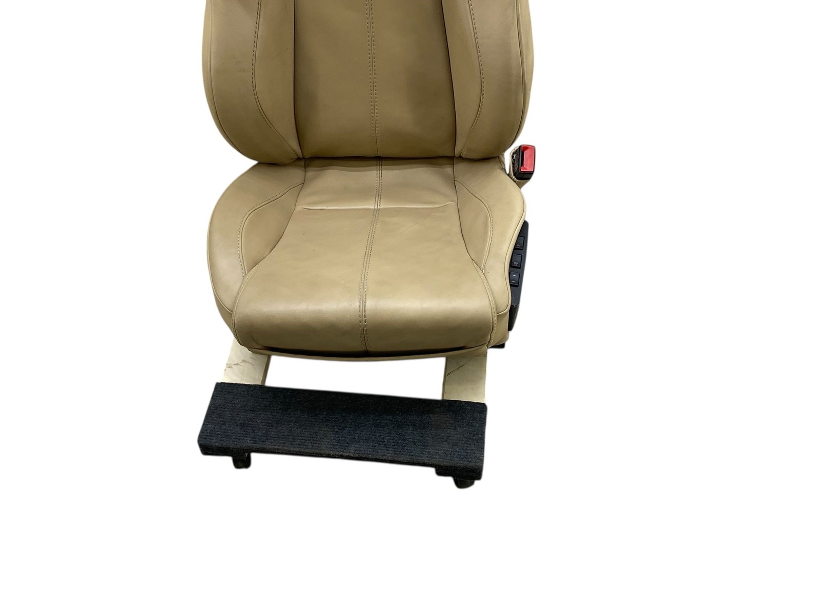 2009 Aston Martin Vantage Front Right Seat Cream Truffle Sandstone W/ Srs Bag