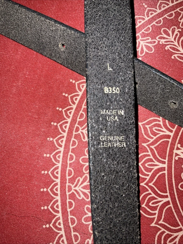 Vintage Etienne Aigner Skinny Leather Belt Black with Gold Logo & Buckle Large - Image 2 of 4